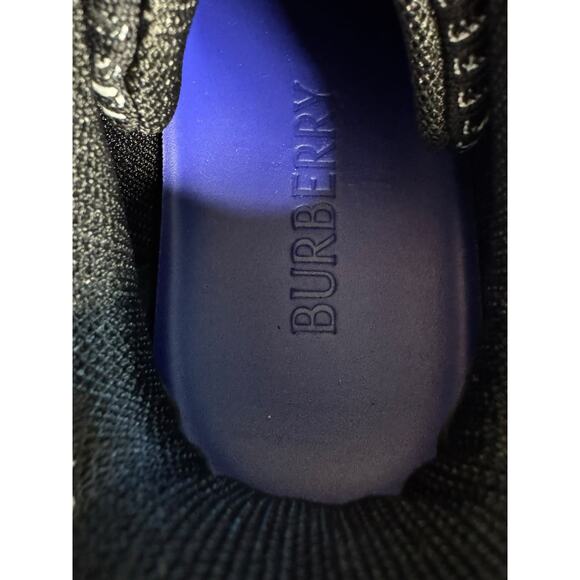 Burberry NIB Box Knit Sneakers in Black and White Check Size 42 - Picture 5 of 14